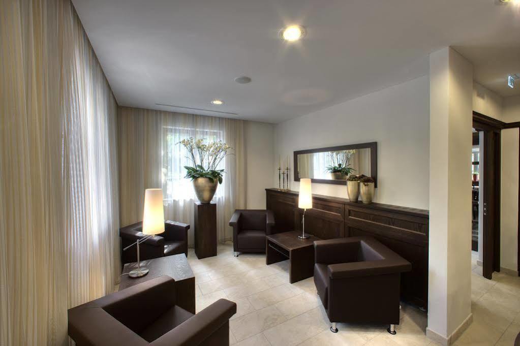 Restaurant & Hotel Engelkeller Memmingen Dış mekan fotoğraf
